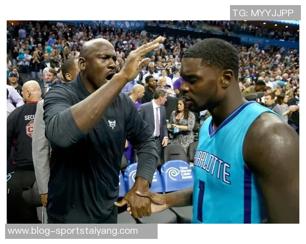 黄蜂主帅强调灵活用人策略将做出最有利于球队发展的决策